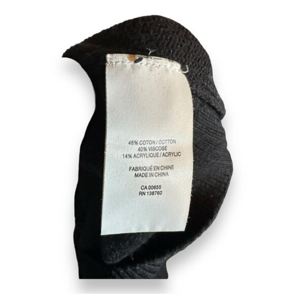 Women’s 1X Reitmans Pointelle Knit Crochet Sleeve Black Sweater 14 16 - Picture 3 of 9